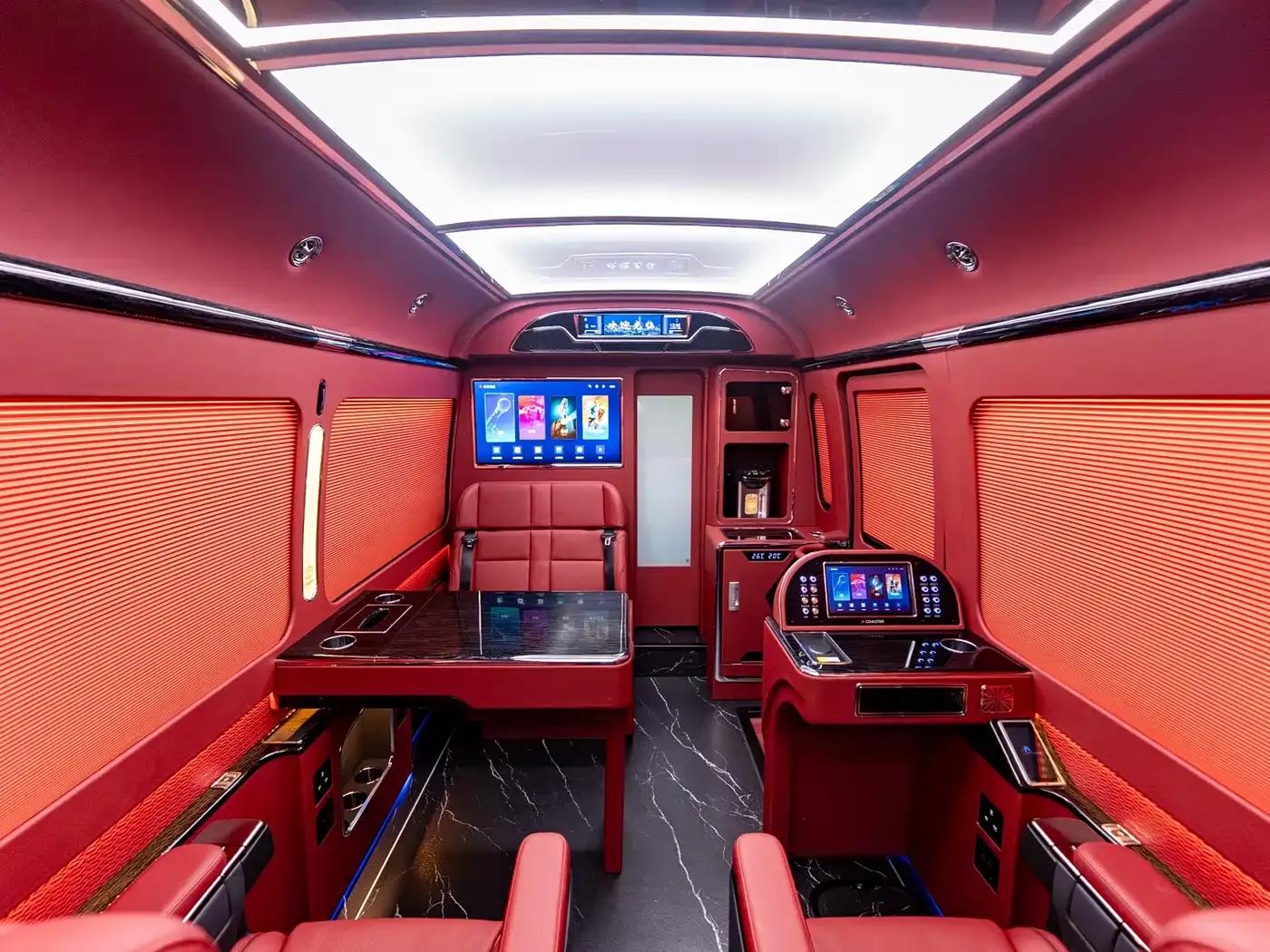 2025 Toyota Coaster 4.0L Manual — миниатюра 19