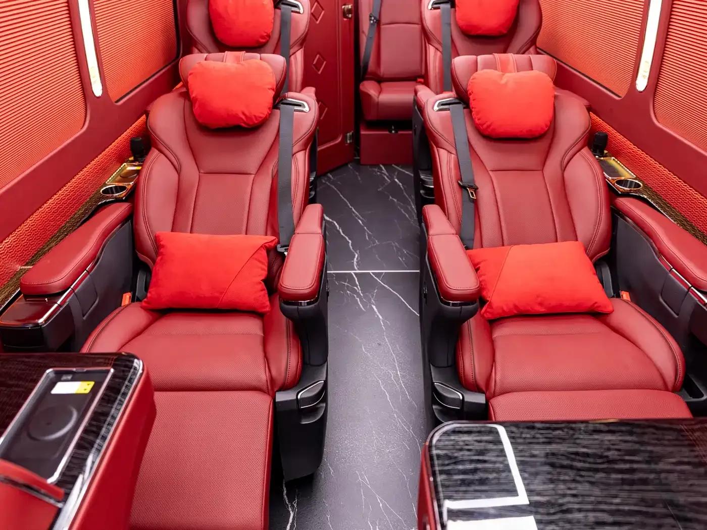 2025 Toyota Coaster 4.0L Manual — миниатюра 33