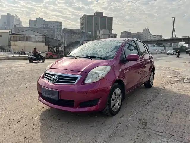 2011 Toyota Yaris 1.6E Automatic Dynamic Edition