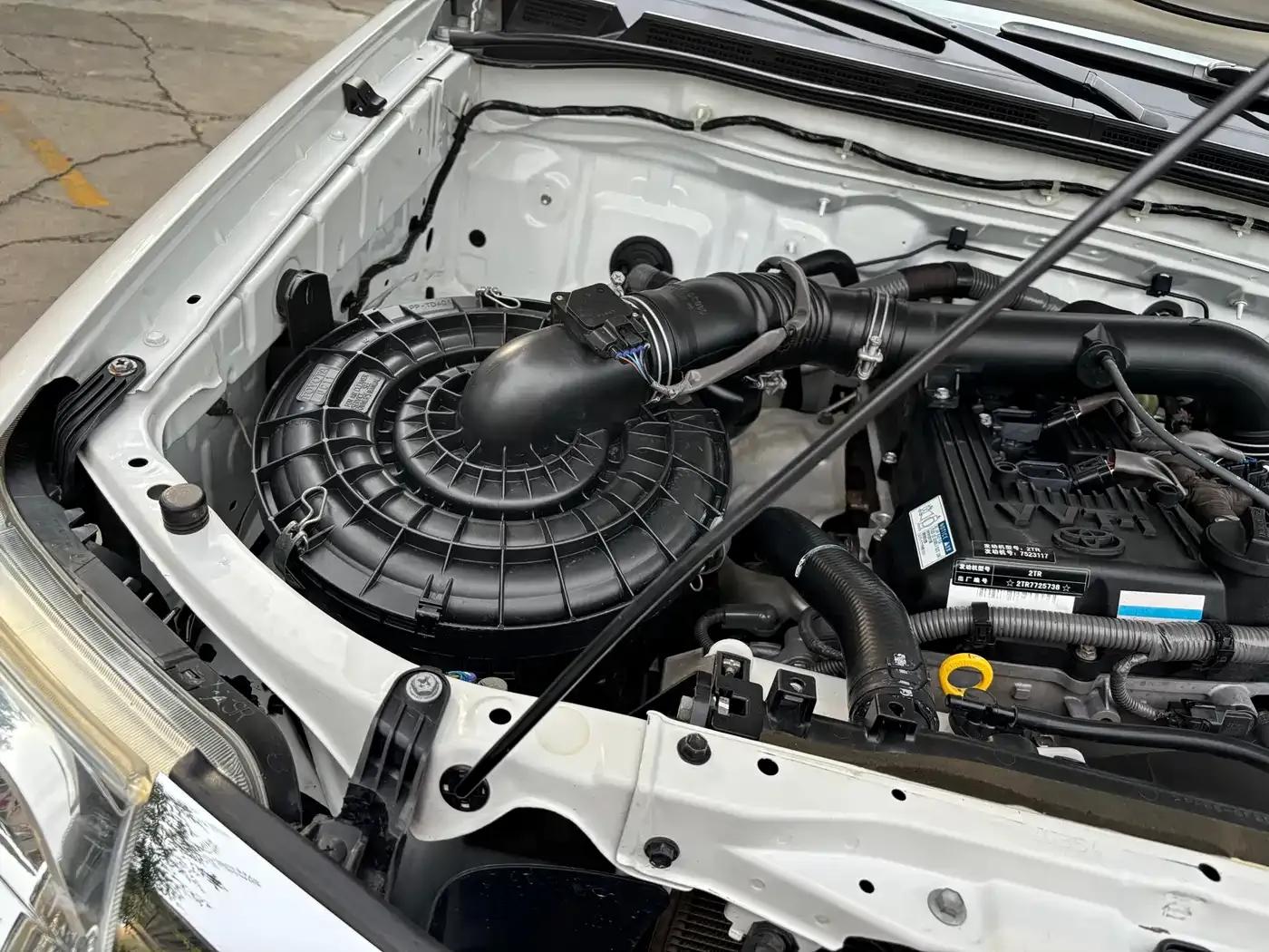 Fortuner 2013 2.7L Automatic — миниатюра 17