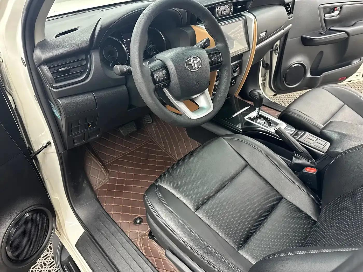 Fortuner 2017 2.7L Middle East Edition — миниатюра 11