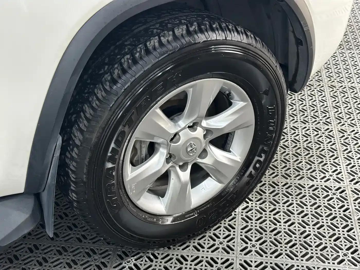 Fortuner 2017 2.7L Middle East Edition — миниатюра 31