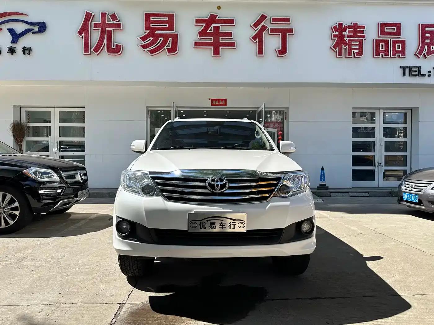 Fortuner 2015 2.7L Standard Edition — миниатюра 2