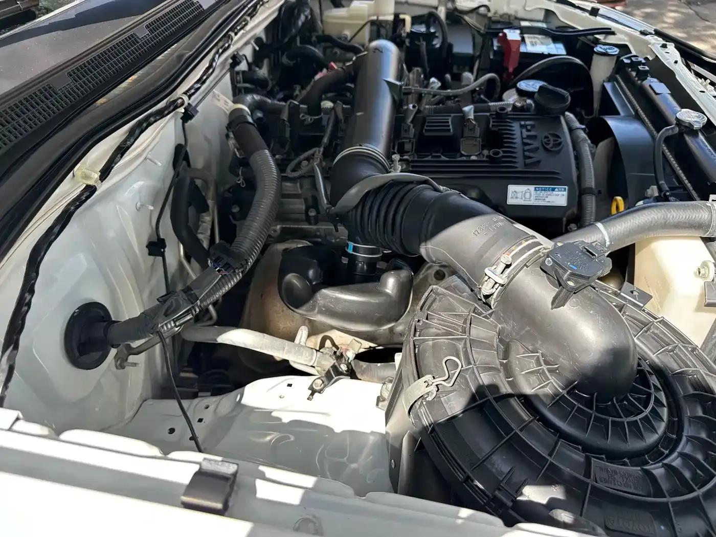 Fortuner 2015 2.7L Standard Edition — миниатюра 20
