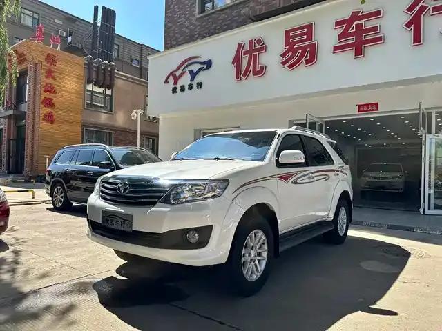 Fortuner 2015 2.7L Standard Edition