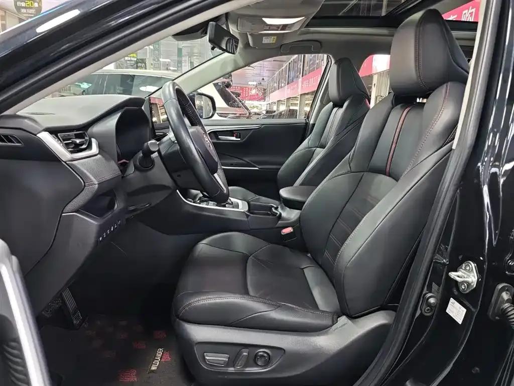 Highlander New Energy 2023 High-Performance Edition 2.5L AWD Exhilarating Version — миниатюра 11