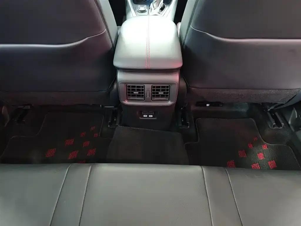 Highlander New Energy 2023 High-Performance Edition 2.5L AWD Exhilarating Version — миниатюра 27