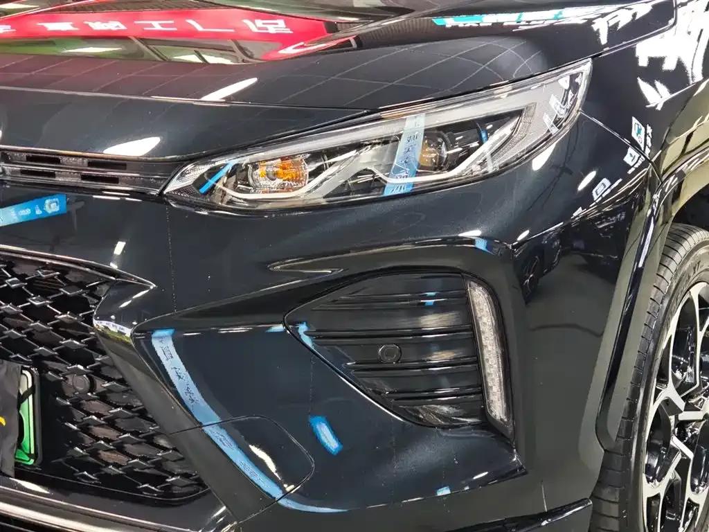 Highlander New Energy 2023 High-Performance Edition 2.5L AWD Exhilarating Version — миниатюра 9