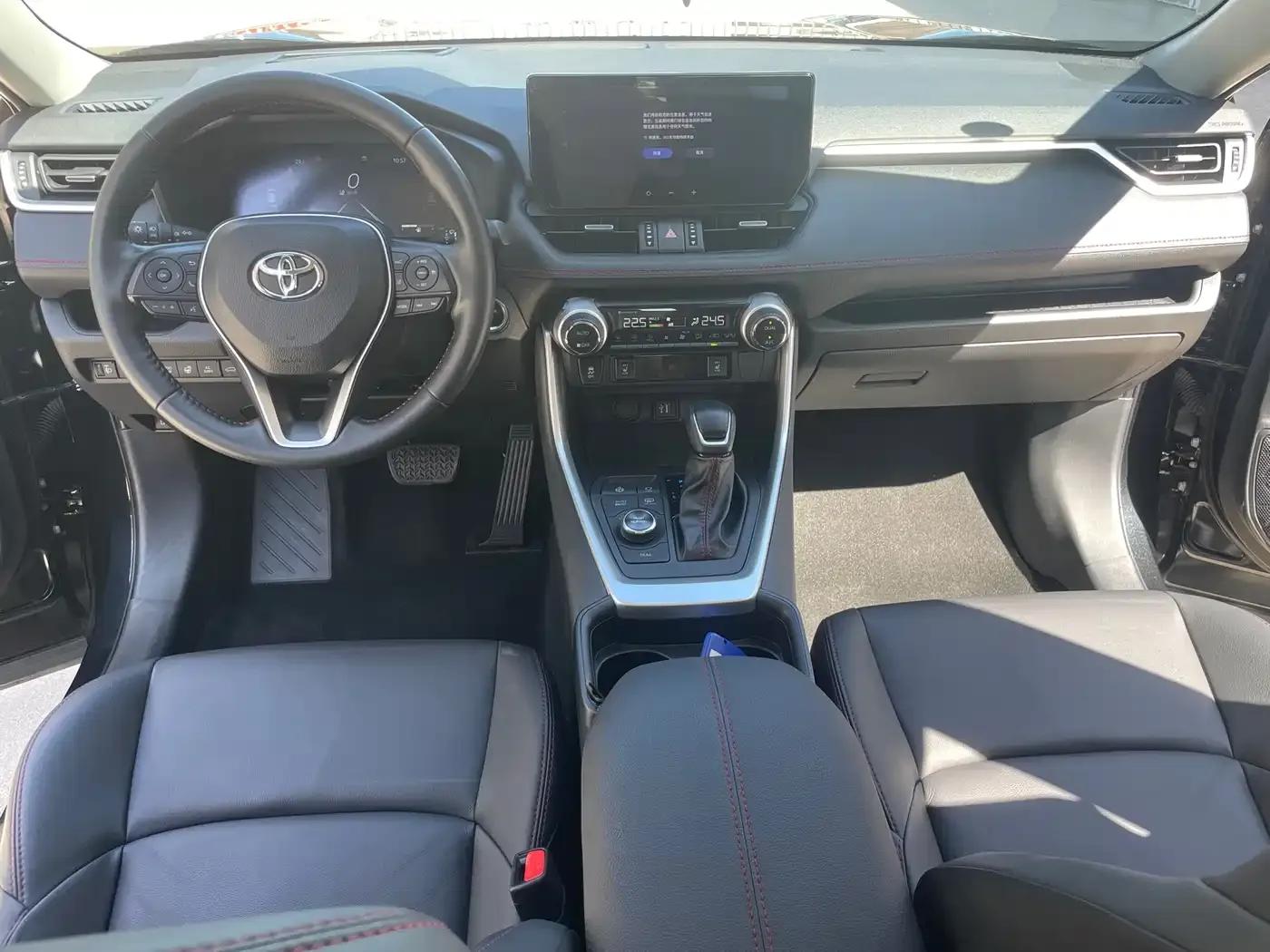 Highlander New Energy 2023 High-Performance Edition 2.5L AWD Exhilarating Version — миниатюра 14