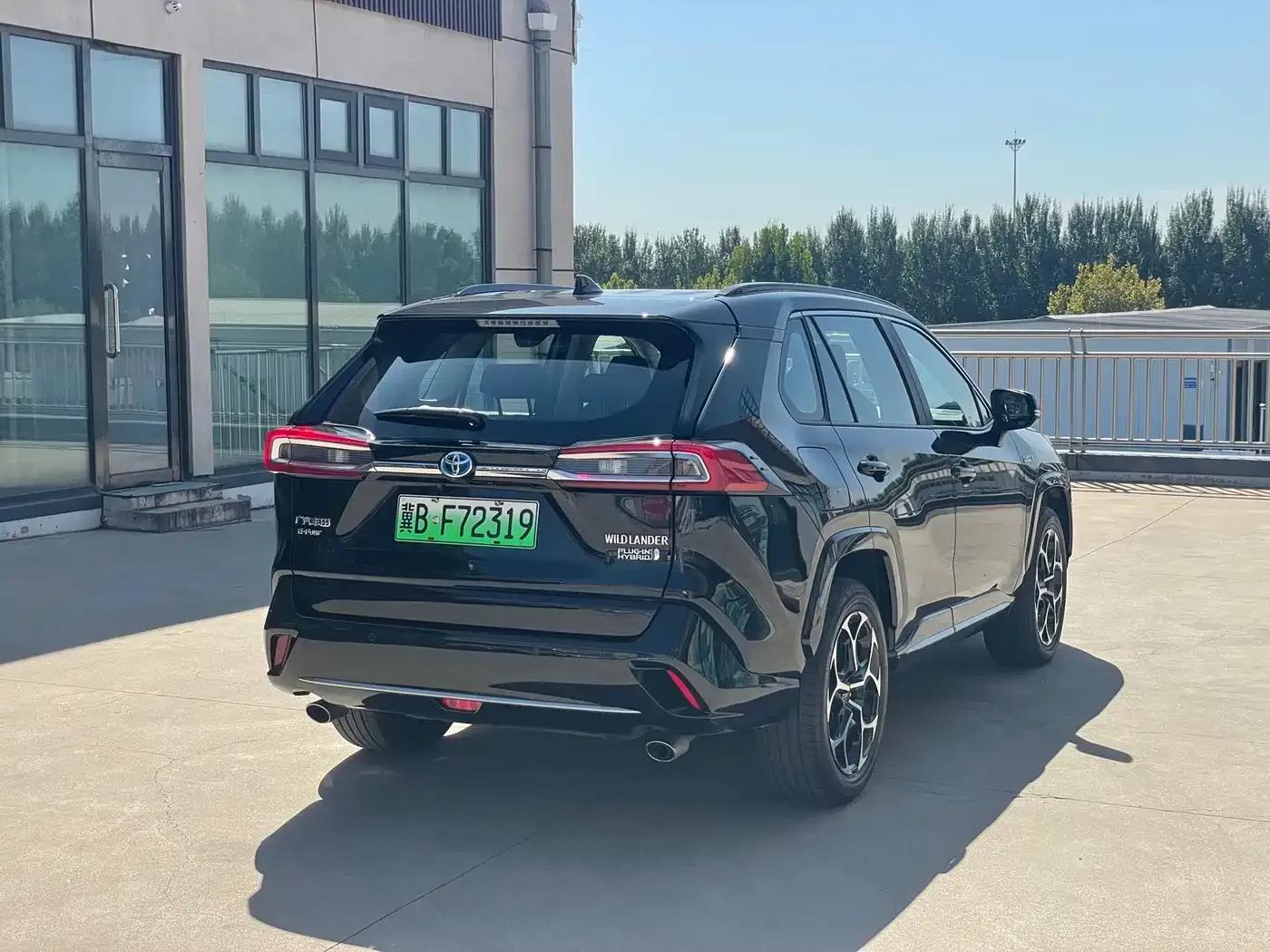 Highlander New Energy 2023 High-Performance Edition 2.5L AWD Exhilarating Version — миниатюра 7