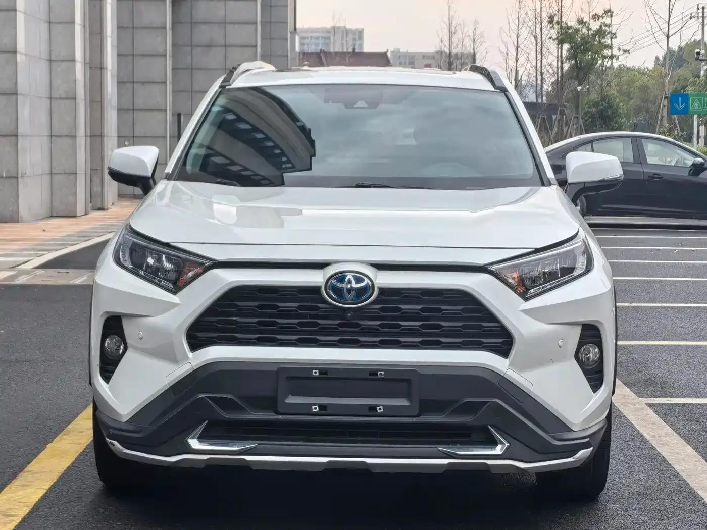 RAV4 Hybrid E+ 2021 2.5L 2WD Elite Pro — миниатюра 2