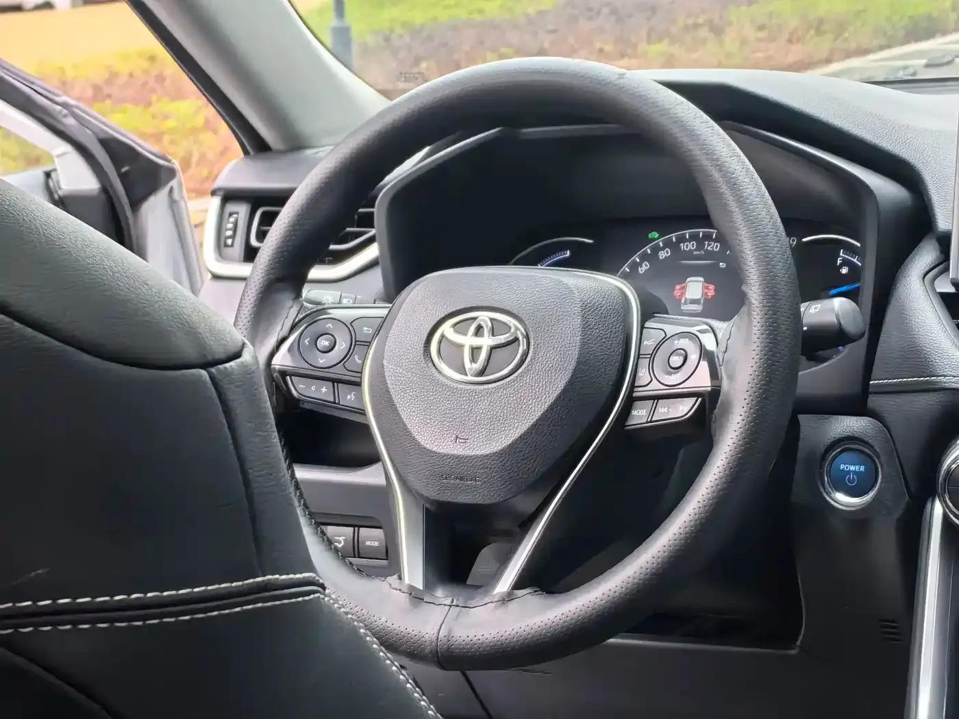 RAV4 Hybrid E+ 2021 2.5L 2WD Elite Pro — миниатюра 14