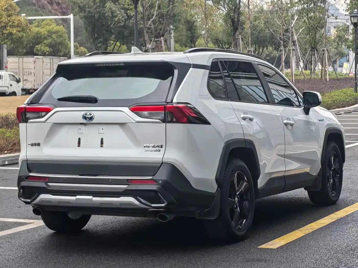 RAV4 Hybrid E+ 2021 2.5L 2WD Elite Pro — миниатюра 6
