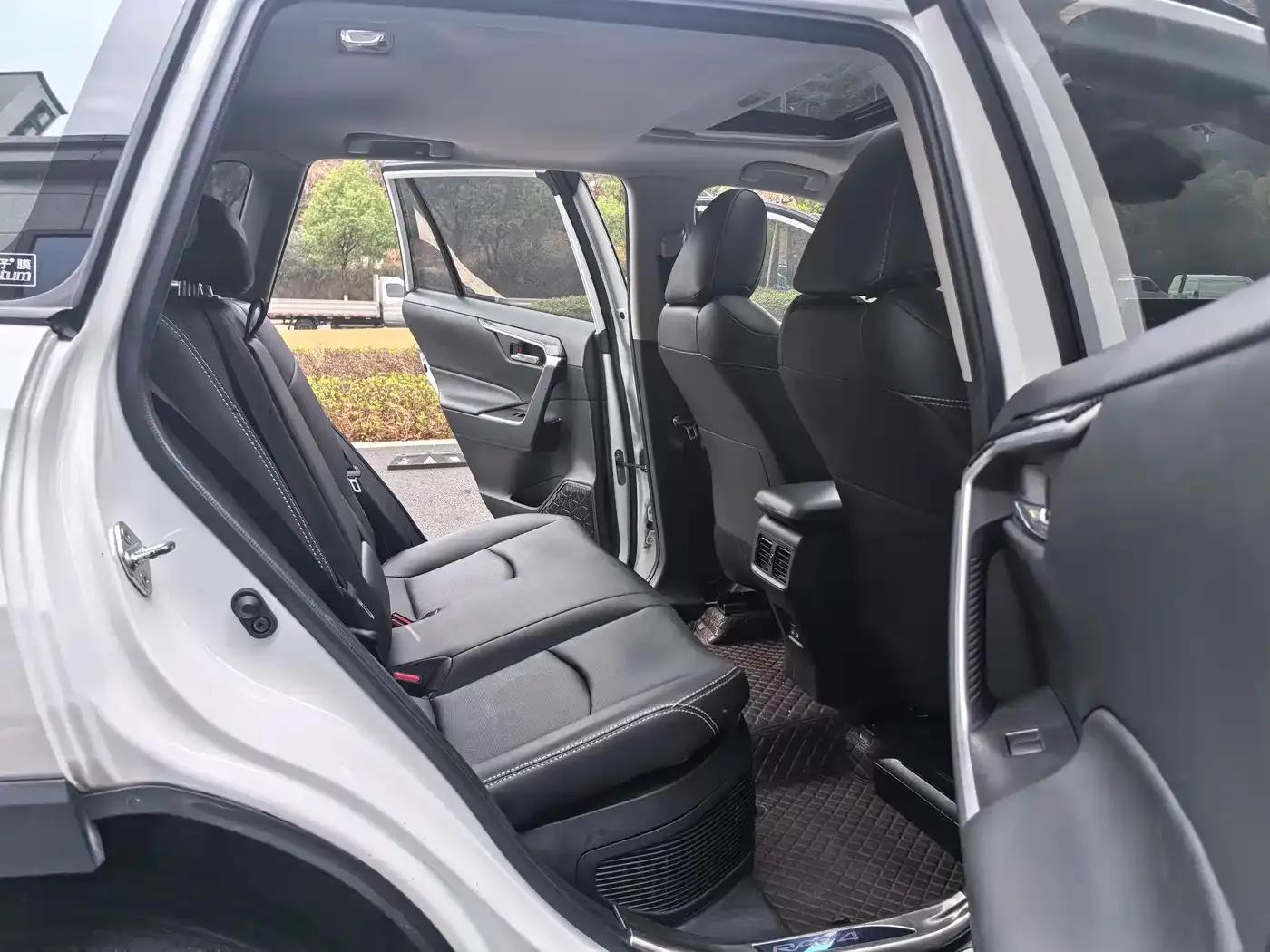RAV4 Hybrid E+ 2021 2.5L 2WD Elite Pro — миниатюра 9