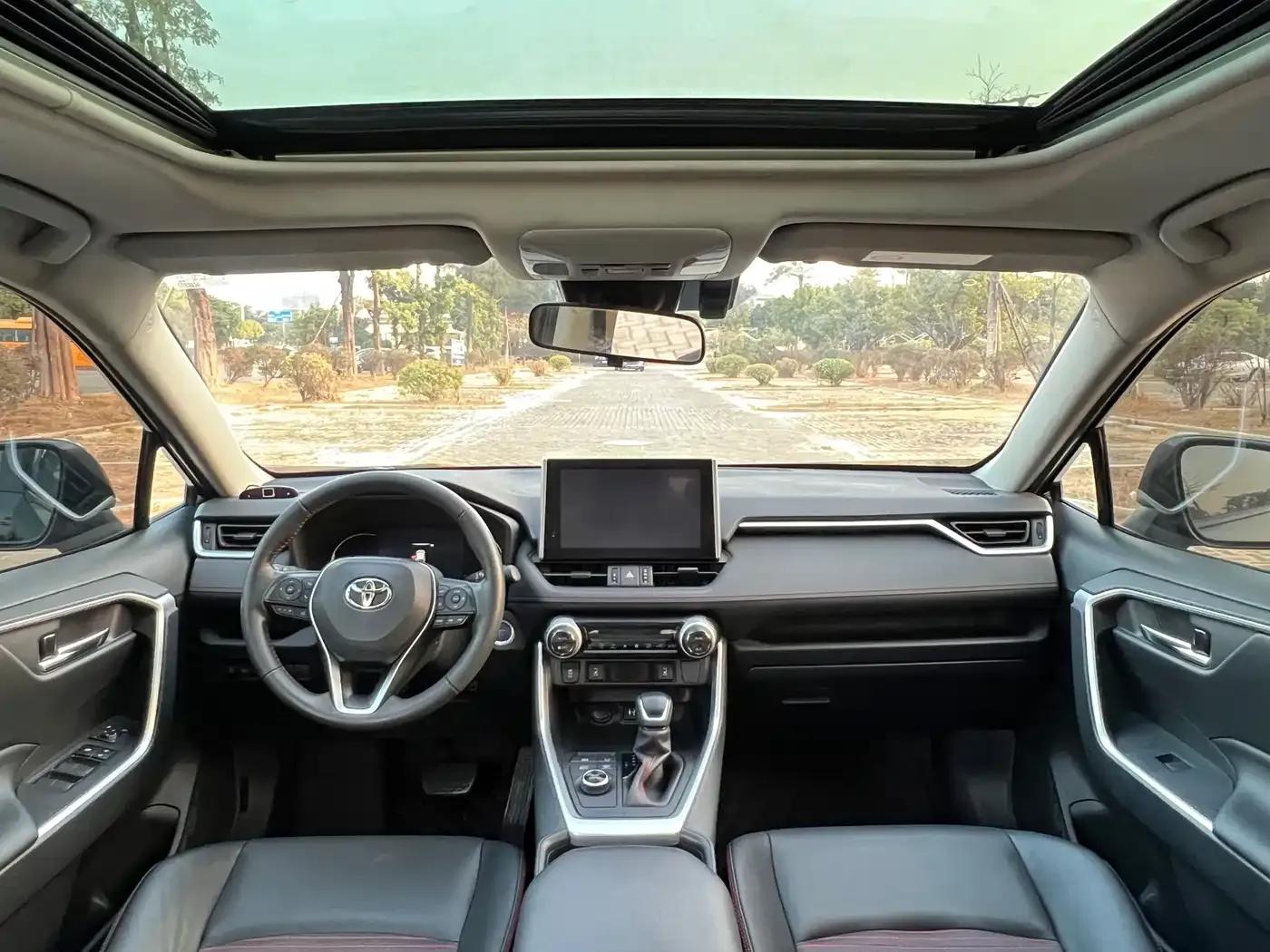 RAV4 Hybrid E+ 2022 2.5L 2WD Elite Pro — миниатюра 12