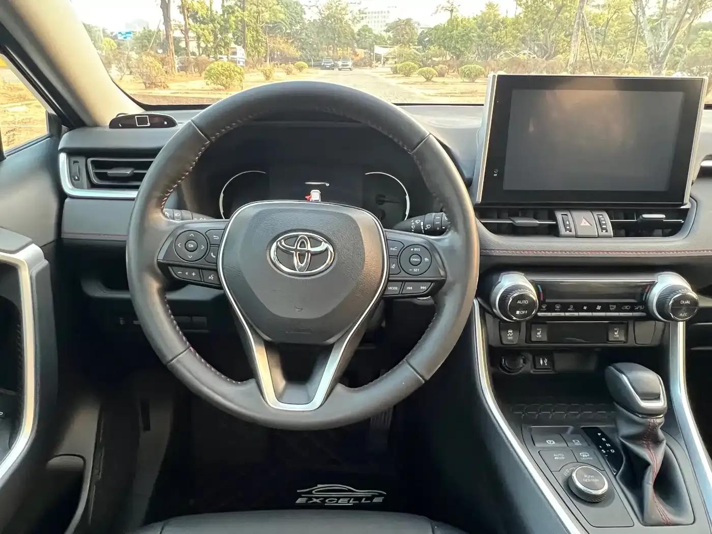 RAV4 Hybrid E+ 2022 2.5L 2WD Elite Pro — миниатюра 13