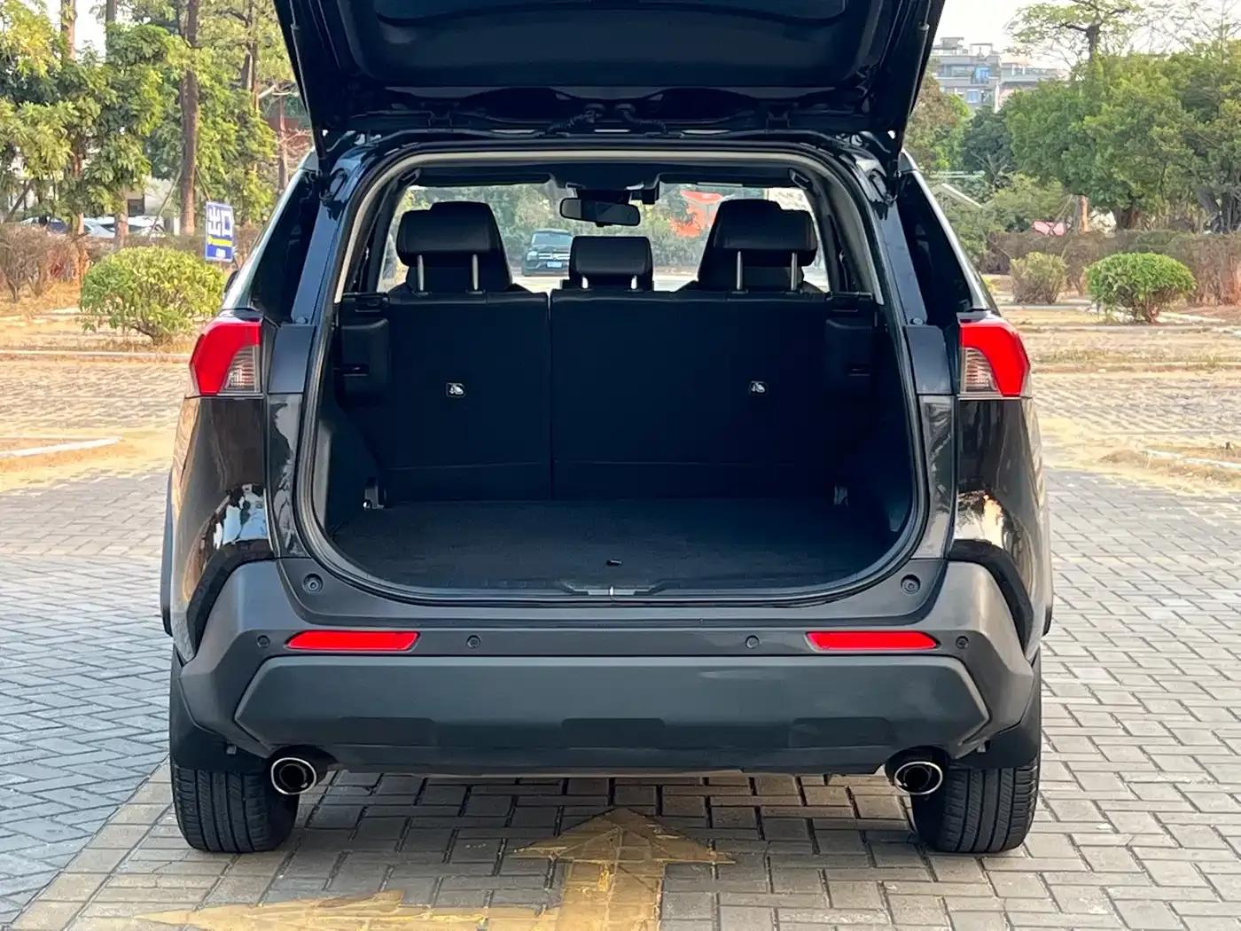 RAV4 Hybrid E+ 2022 2.5L 2WD Elite Pro — миниатюра 20