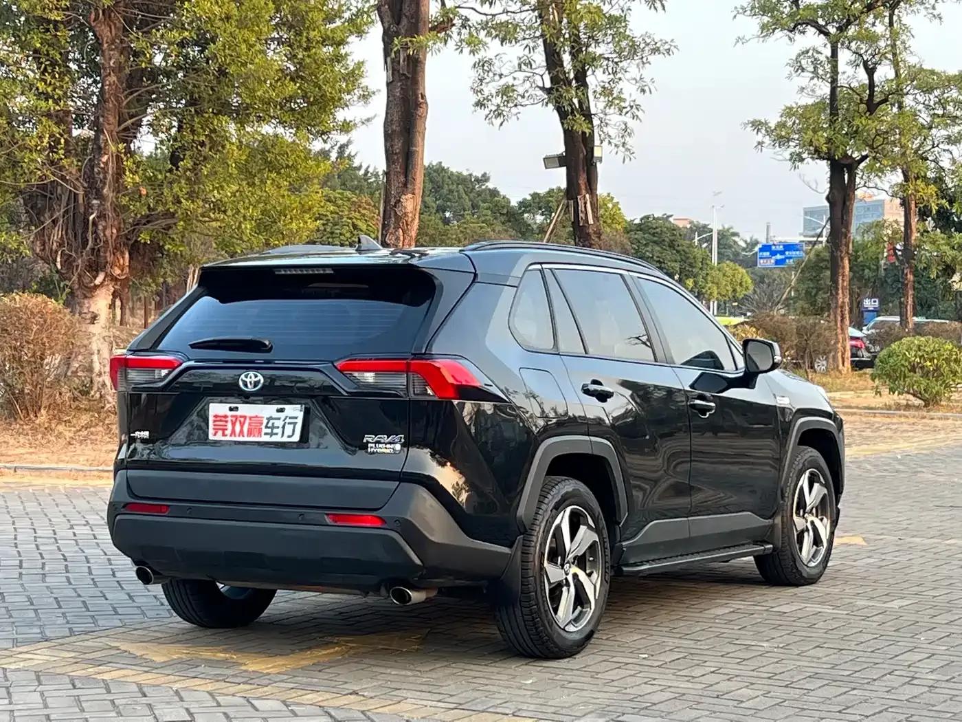 RAV4 Hybrid E+ 2022 2.5L 2WD Elite Pro — миниатюра 7