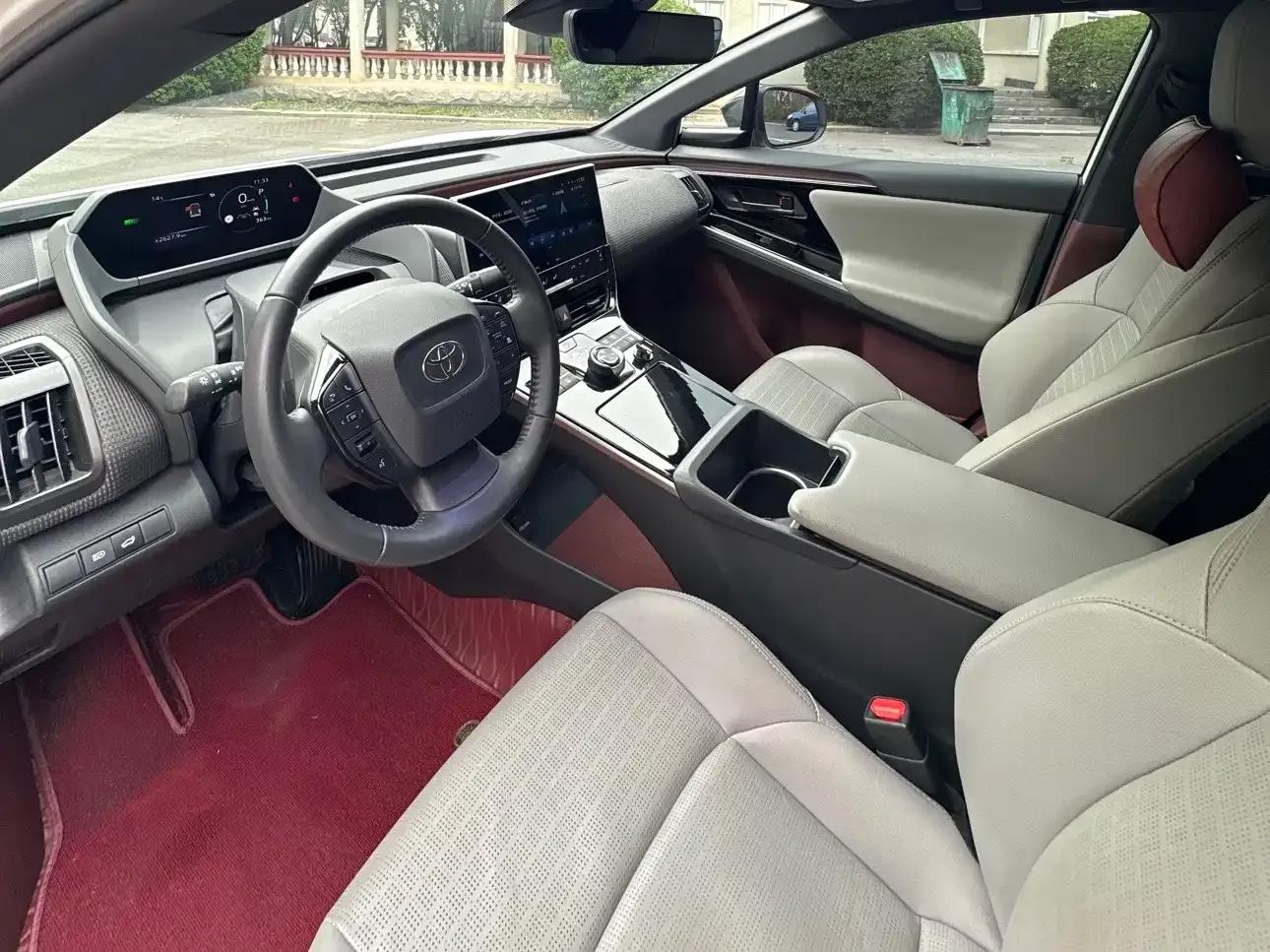 FAW Toyota bZ4X 2022 Two-Wheel Drive Long Range PRO Edition — миниатюра 9