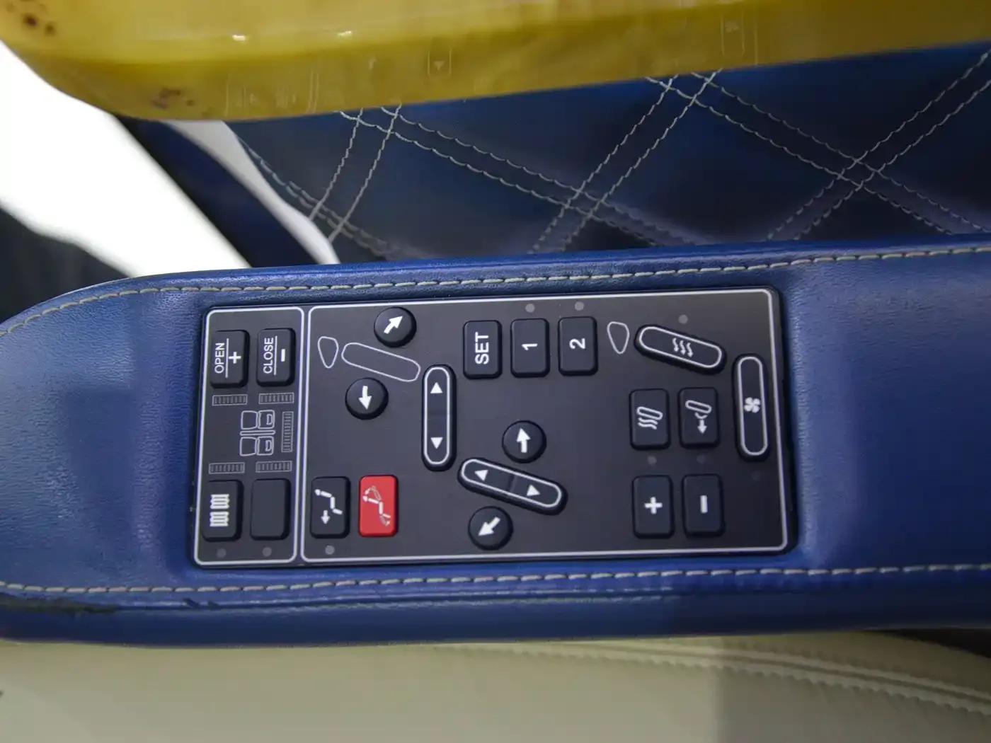 2017 Ford E350 5.4L Automatic — миниатюра 8