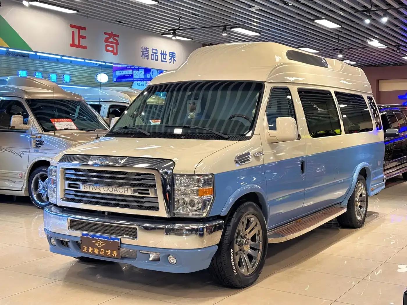 2014 Ford E350 5.4L Automatic — миниатюра 3