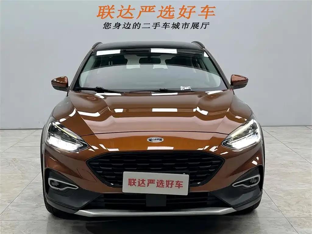 2021 Ford Focus Active EcoBoost 180 Automatic Trend Edition — миниатюра 21