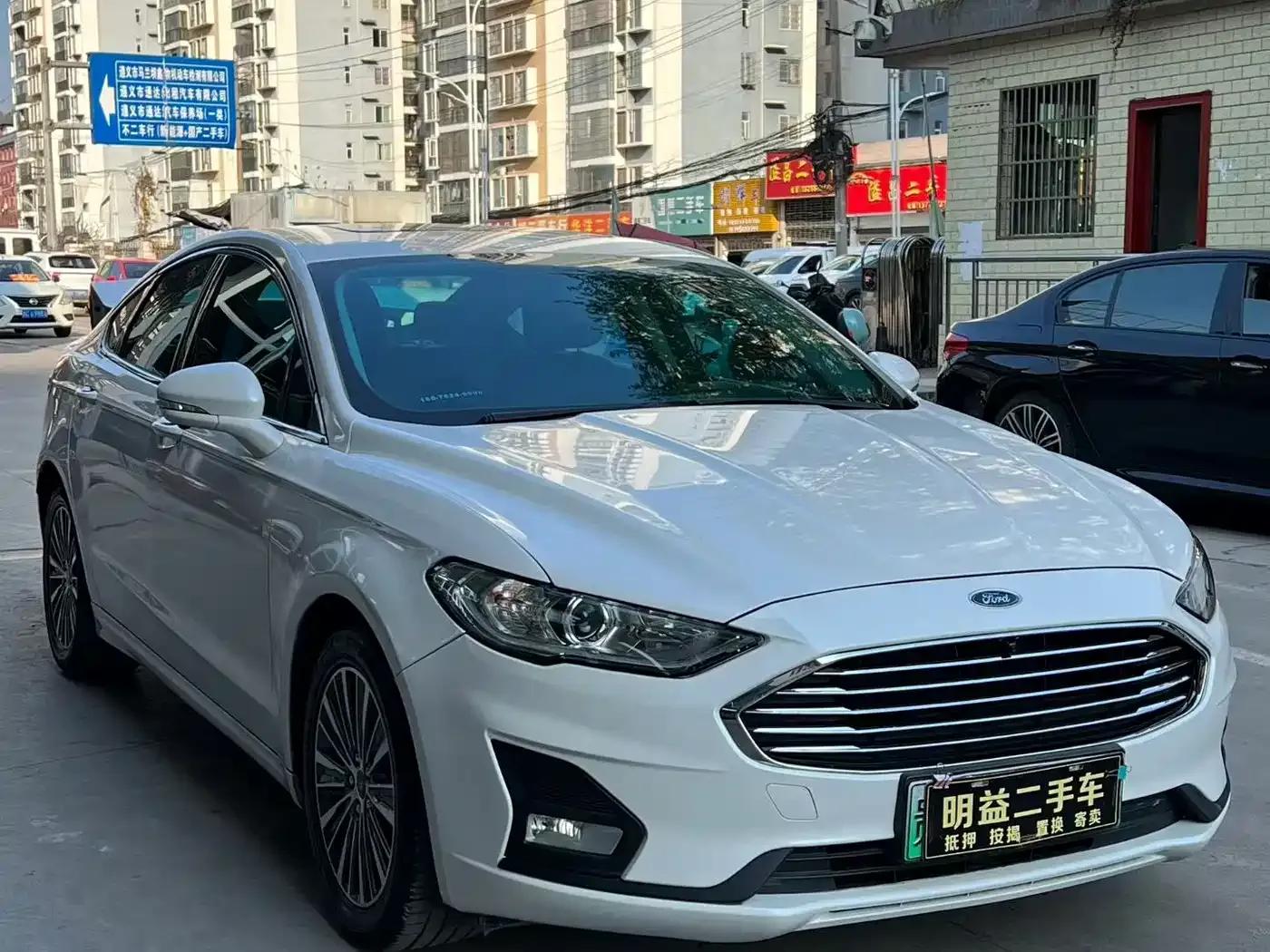 Mondeo PHEV 2018 2.0 PHEV Intelligent Control Fashion Model (National VI Emission Standard) — миниатюра 1