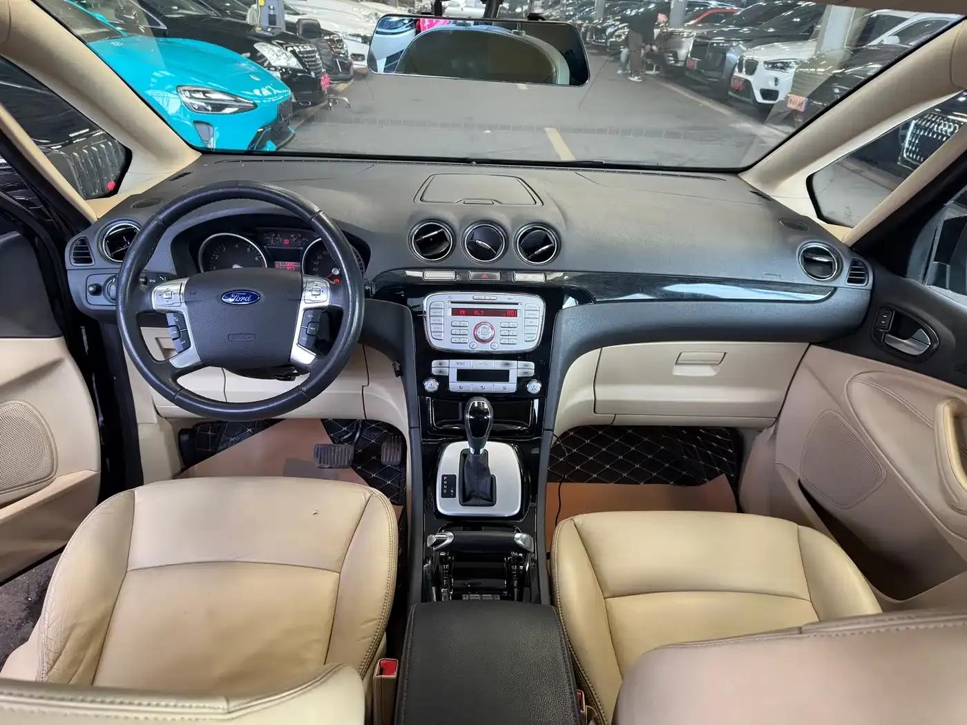 Maxx 2008 2.3L 7-seater Luxury — миниатюра 11