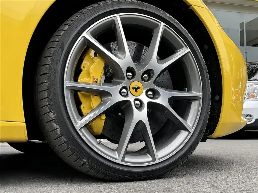 California T 2009 4.3L Standard Model — миниатюра 6