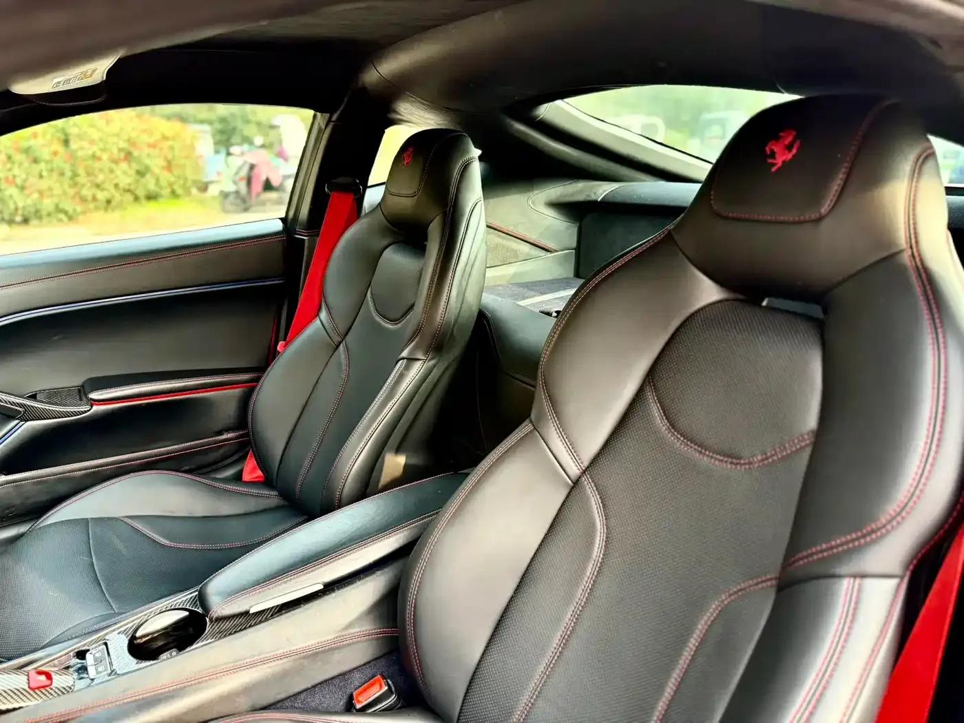 2013 F12berlinetta 6.3L Standard Model — миниатюра 20