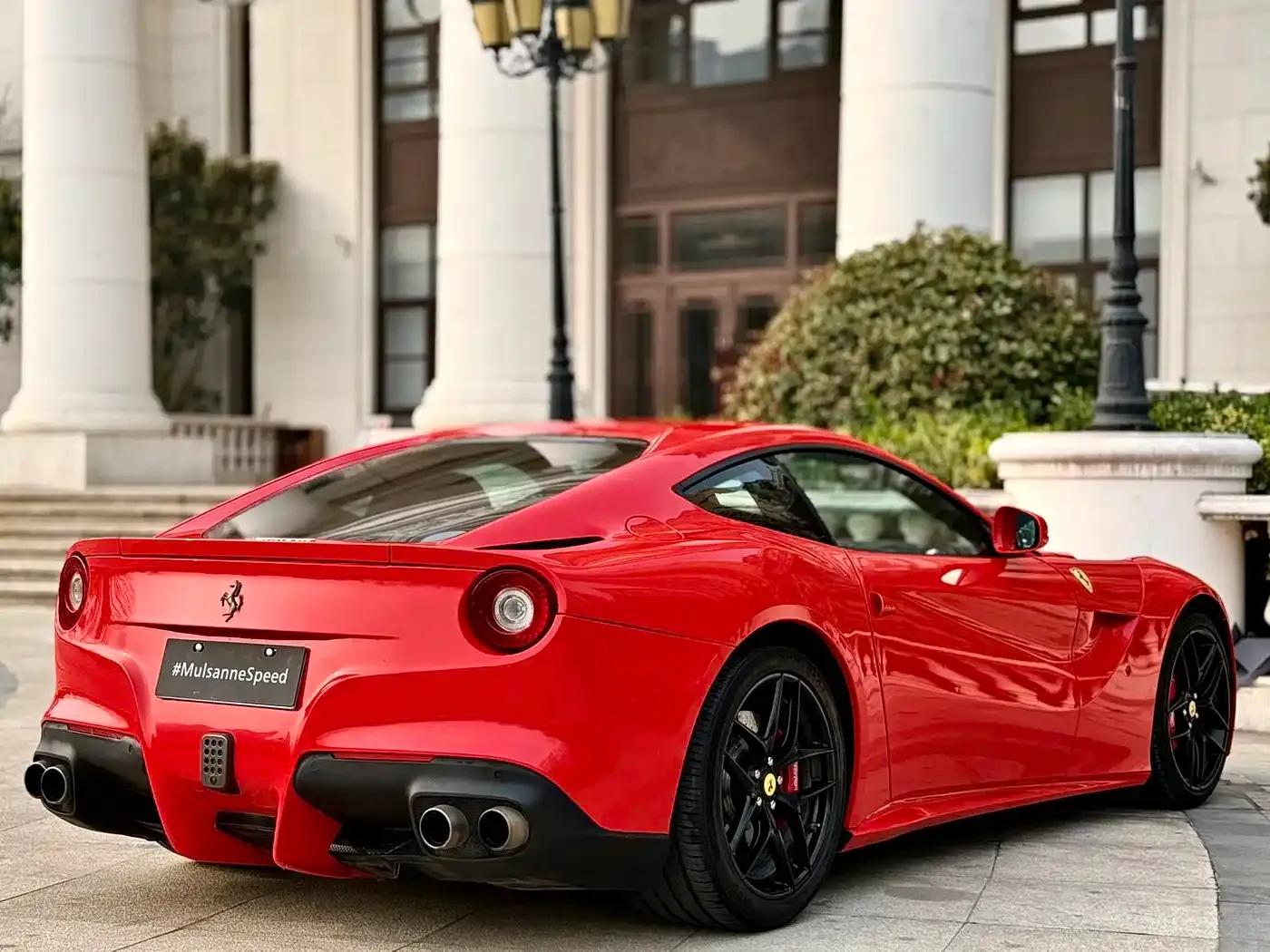 2013 F12berlinetta 6.3L Standard Model — миниатюра 10