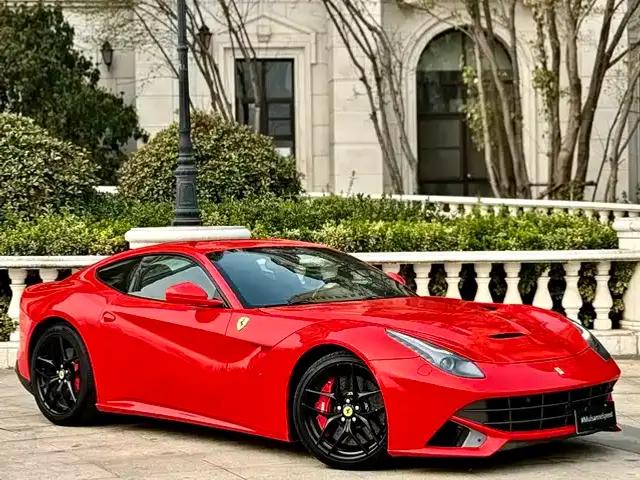 2013 F12berlinetta 6.3L Standard Model
