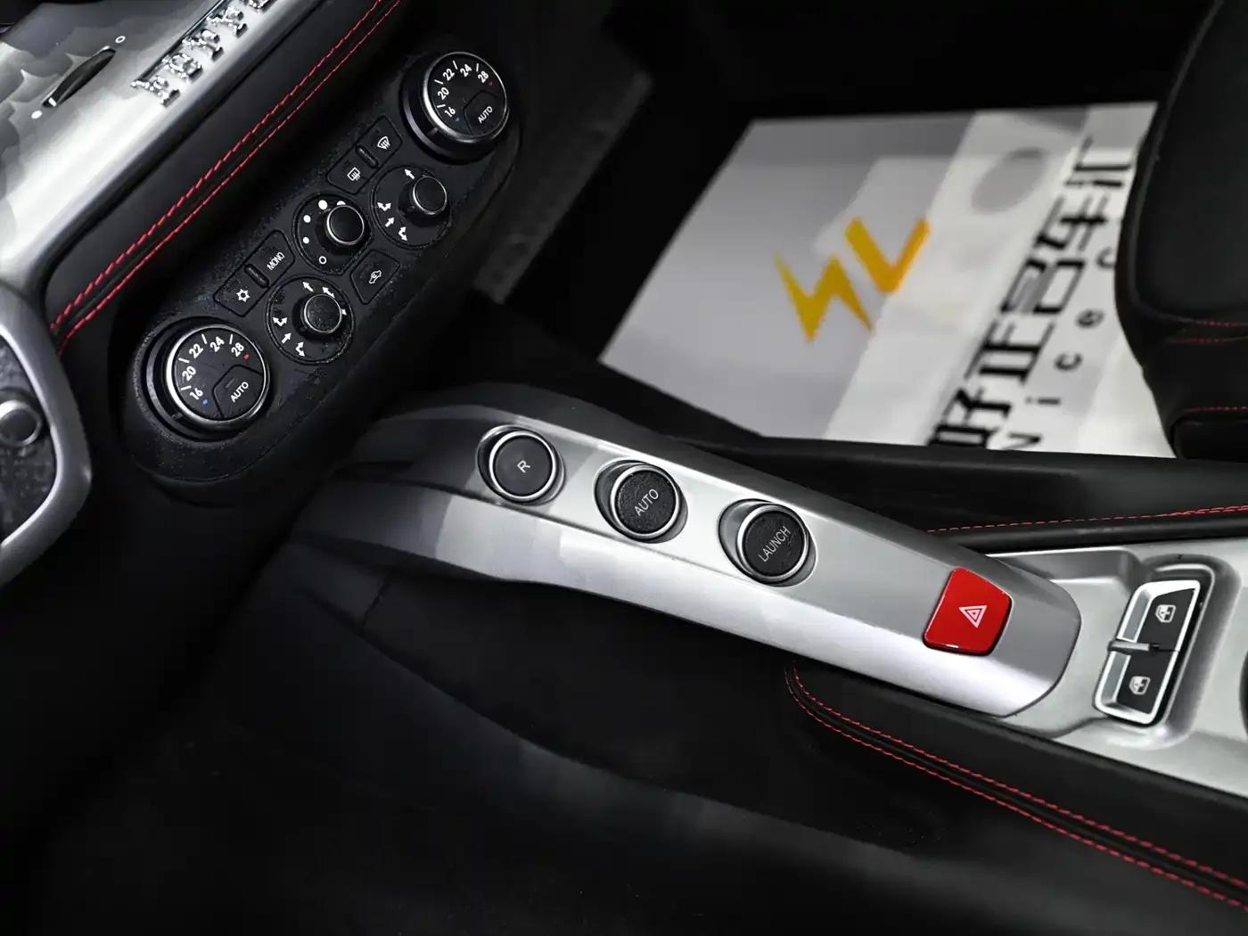 2013 F12berlinetta 6.3L Standard Model — миниатюра 11