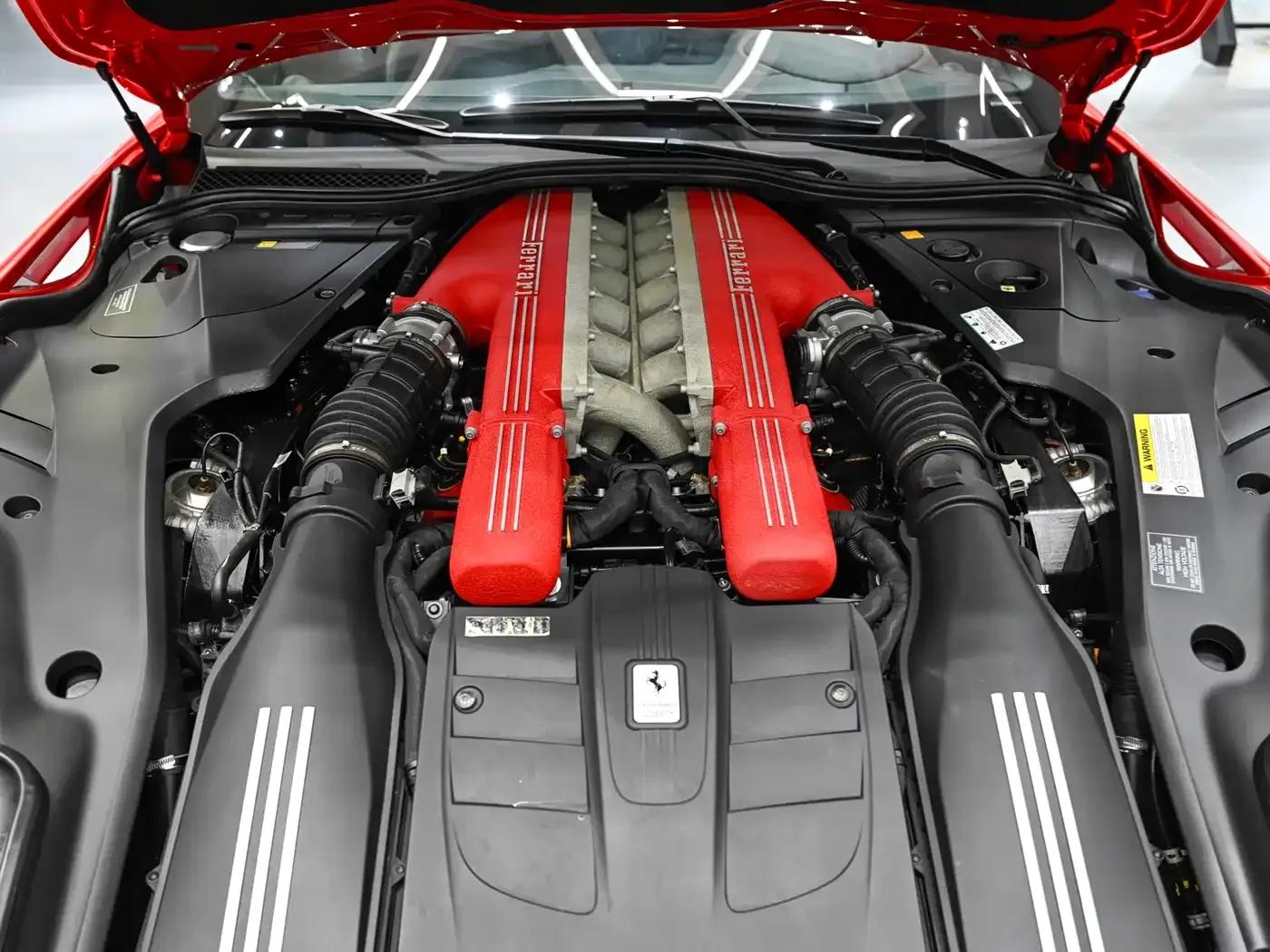 2013 F12berlinetta 6.3L Standard Model — миниатюра 20