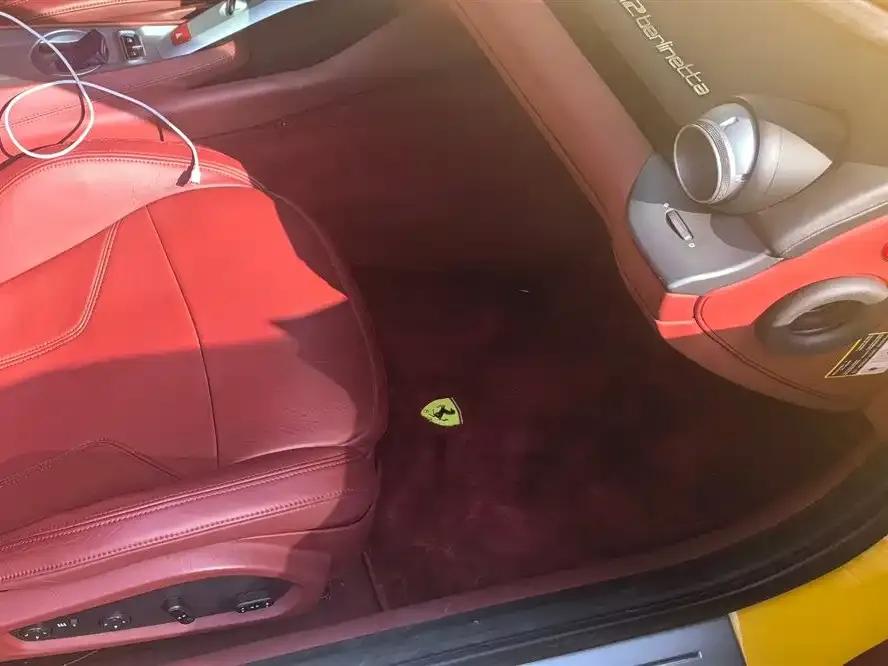 2013 F12berlinetta 6.3L Standard Model — миниатюра 7