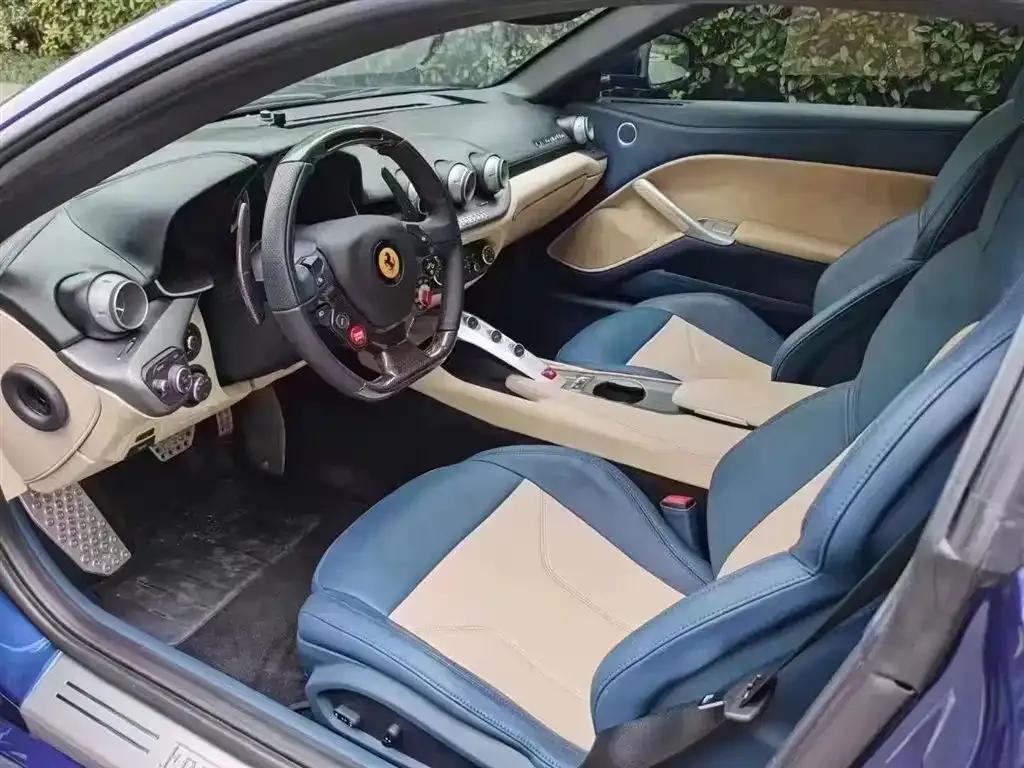 2013 F12berlinetta 6.3L Standard Model — миниатюра 9