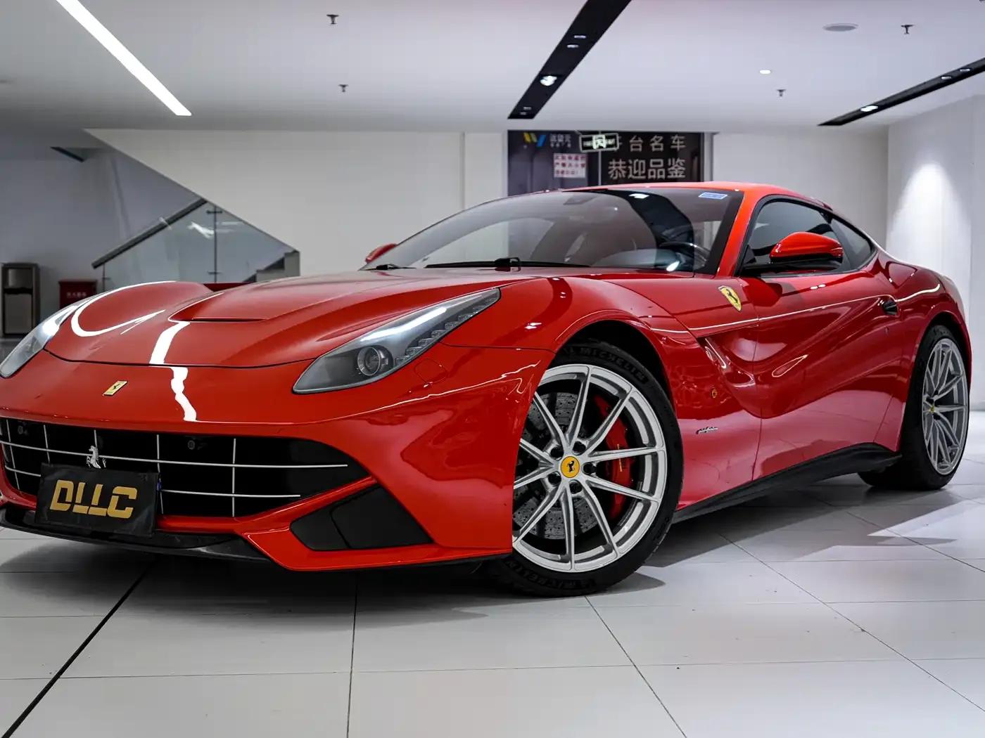 2013 F12berlinetta 6.3L Standard Model — миниатюра 1