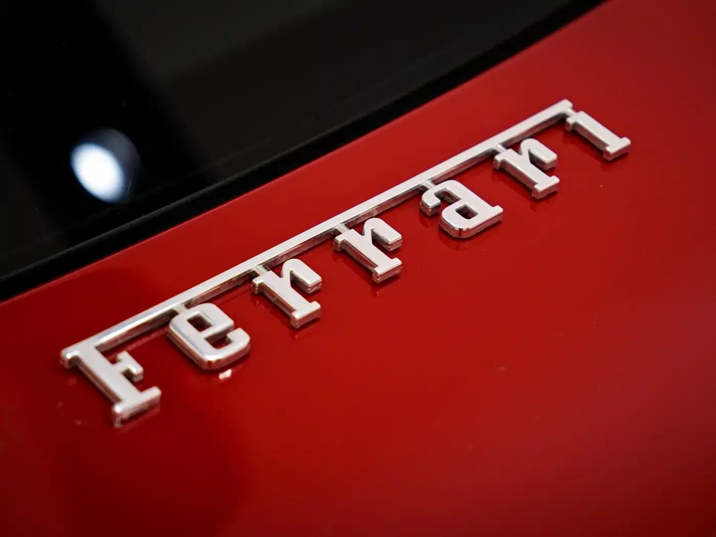 2013 F12berlinetta 6.3L Standard Model — миниатюра 11
