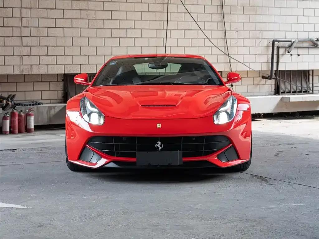 2013 F12berlinetta 6.3L Standard Model — миниатюра 2