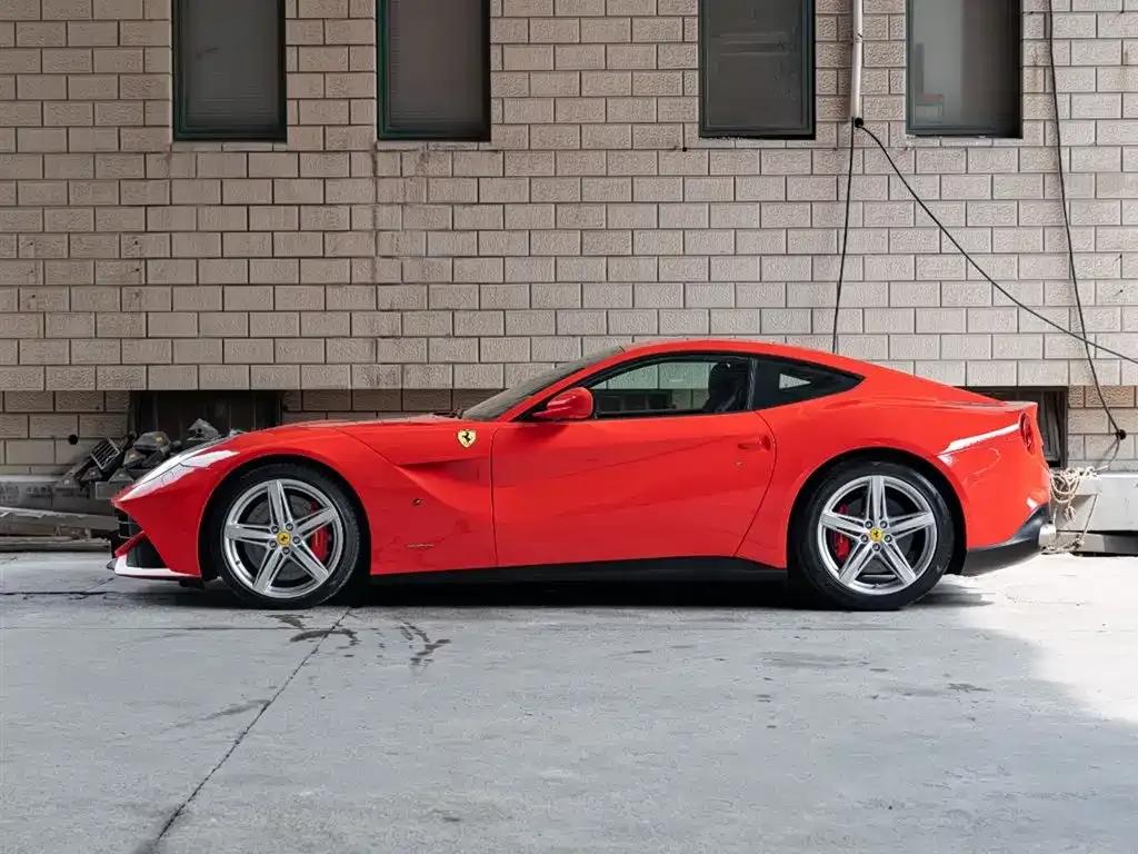 2013 F12berlinetta 6.3L Standard Model — миниатюра 7