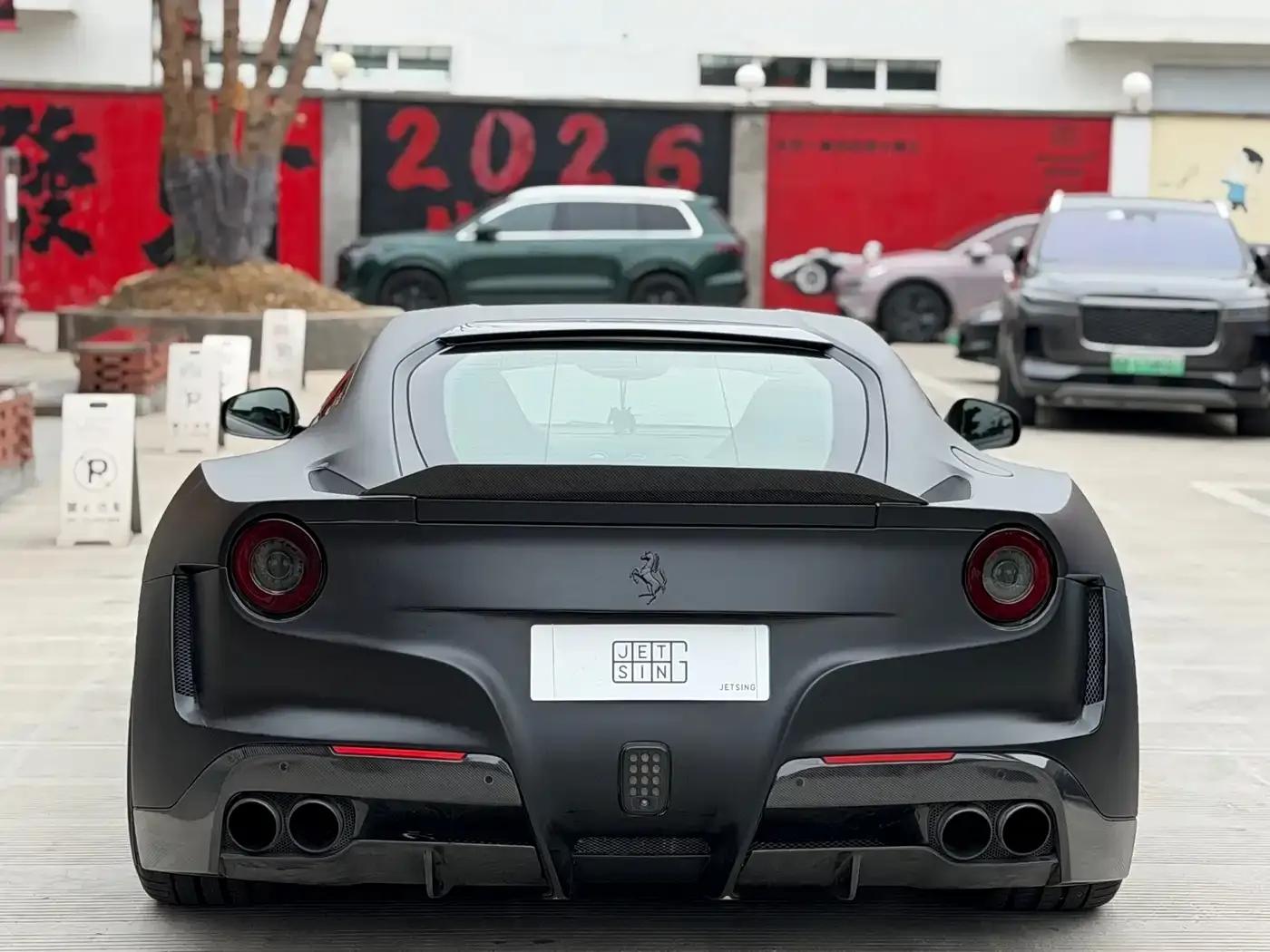 2013 F12berlinetta 6.3L Standard Model — миниатюра 3