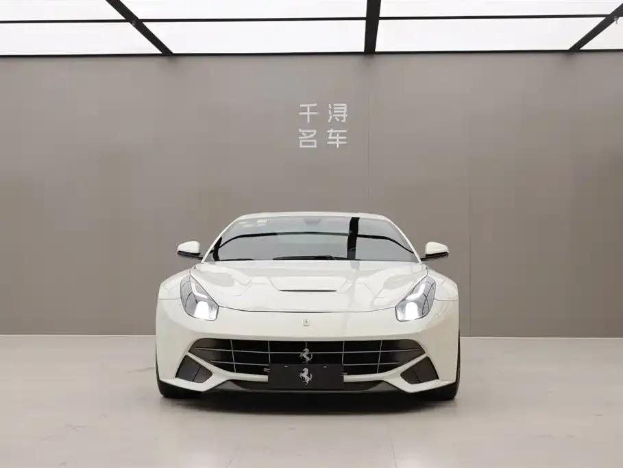 2013 F12berlinetta 6.3L Standard Model — миниатюра 2