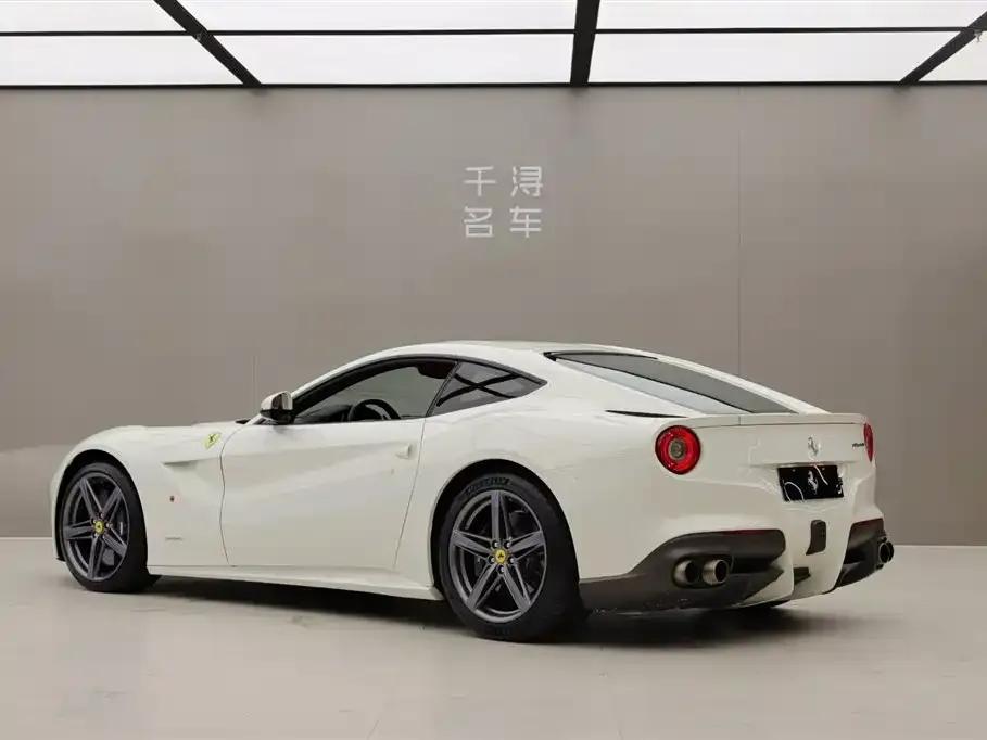 2013 F12berlinetta 6.3L Standard Model — миниатюра 16