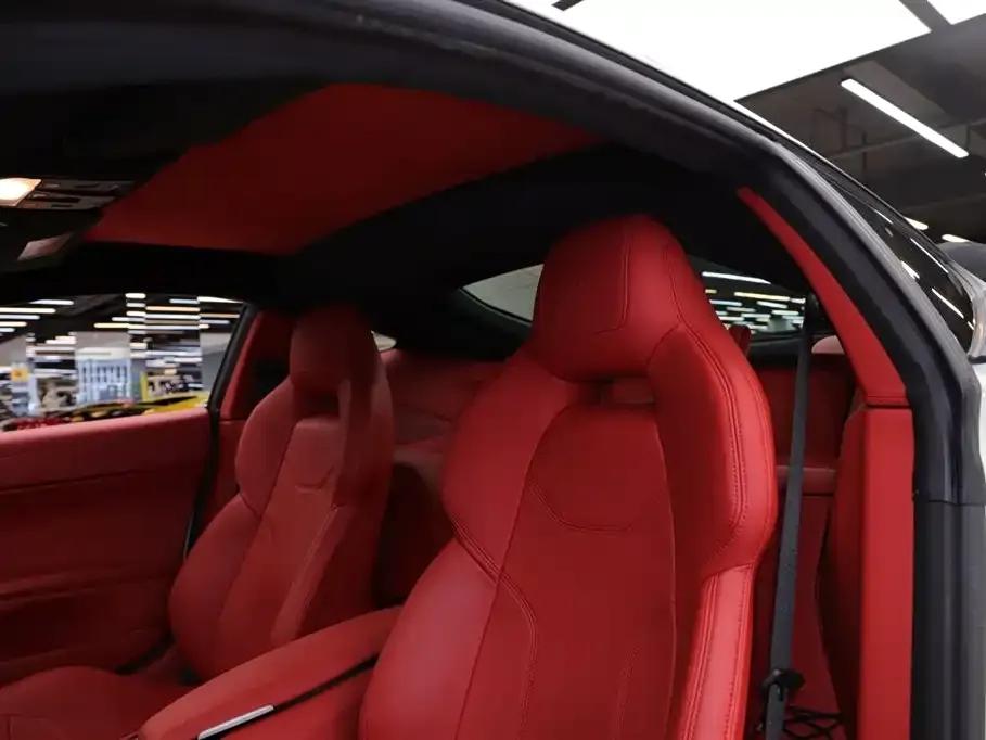 2013 F12berlinetta 6.3L Standard Model — миниатюра 6