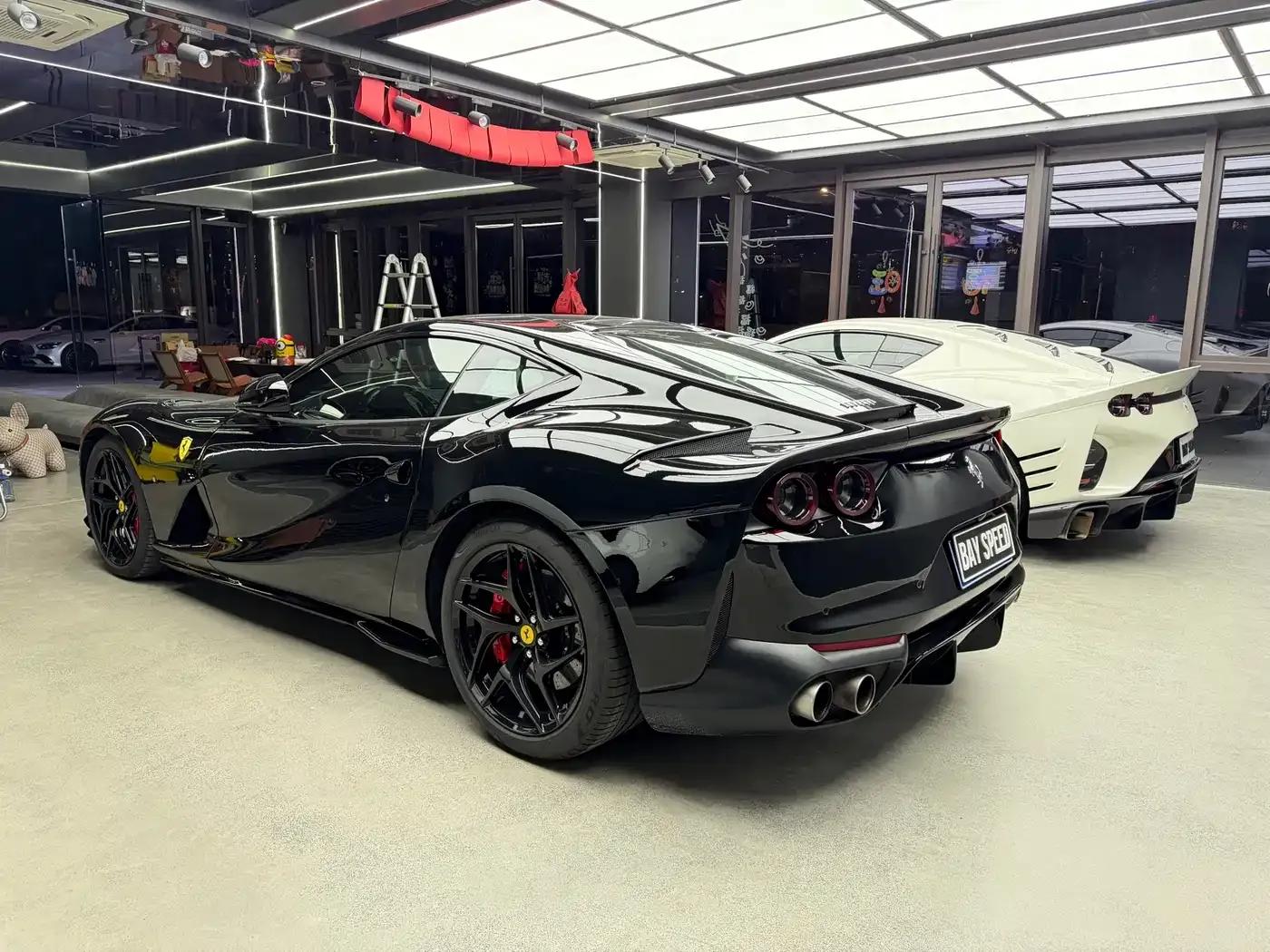 Ferrari 812 2017 6.5L Superfast — миниатюра 3