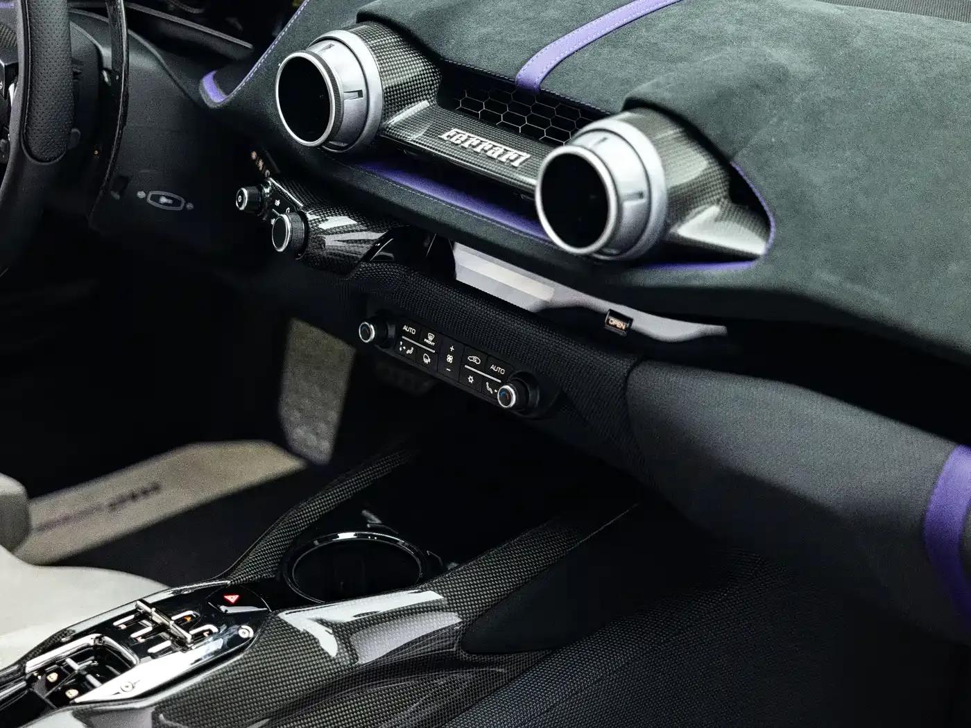 Ferrari 812 2024 Model 6.5L Automatic — миниатюра 20