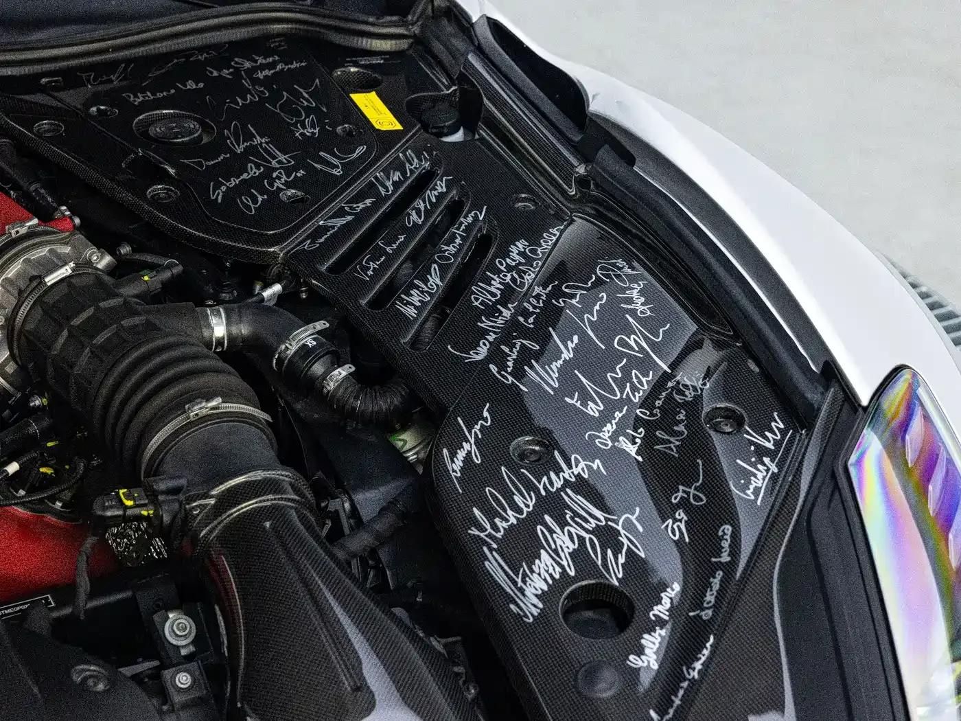 Ferrari 812 2024 Model 6.5L Automatic — миниатюра 10
