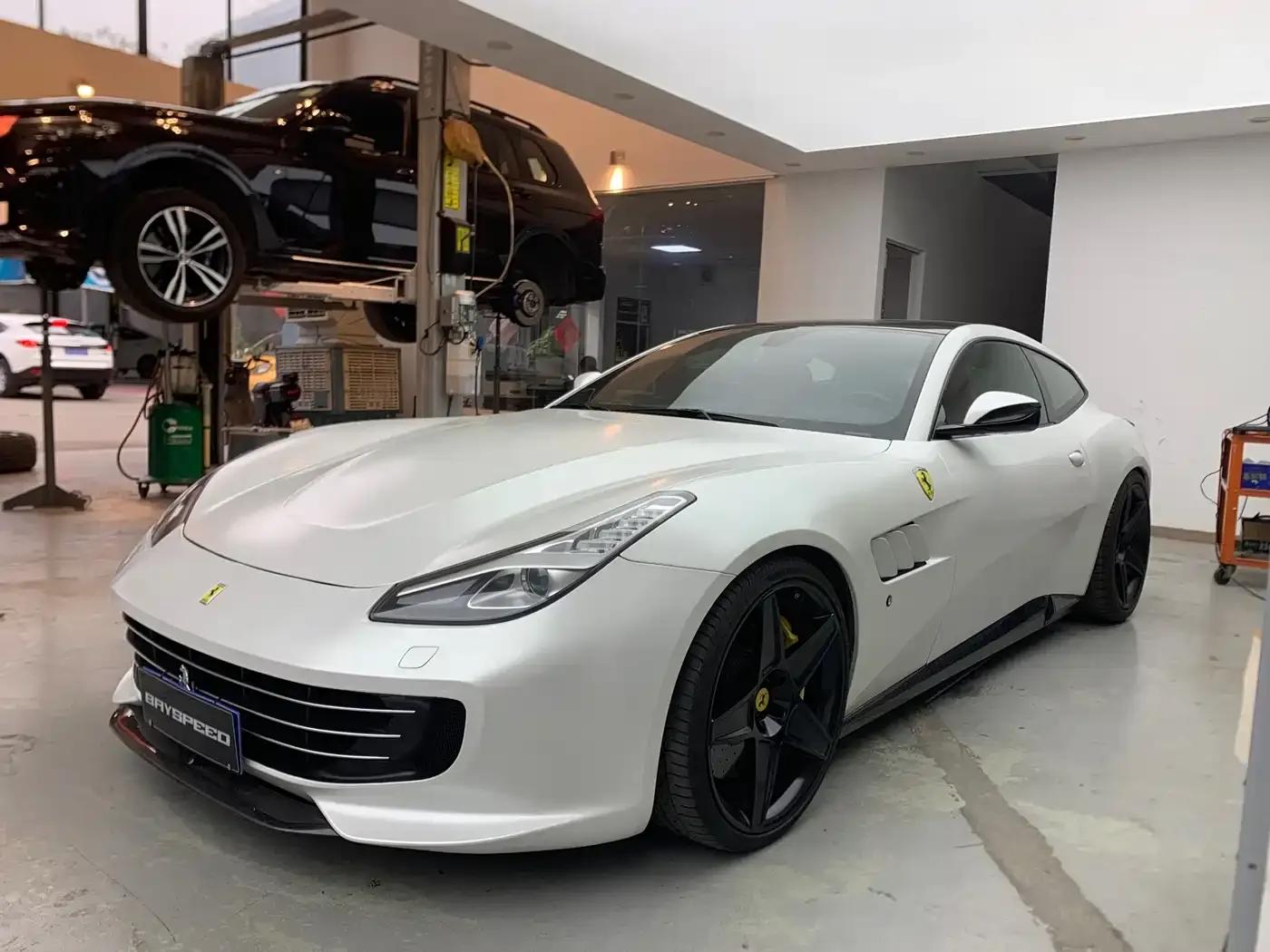 2016 GTC4Lusso 6.3L V12 — миниатюра 1