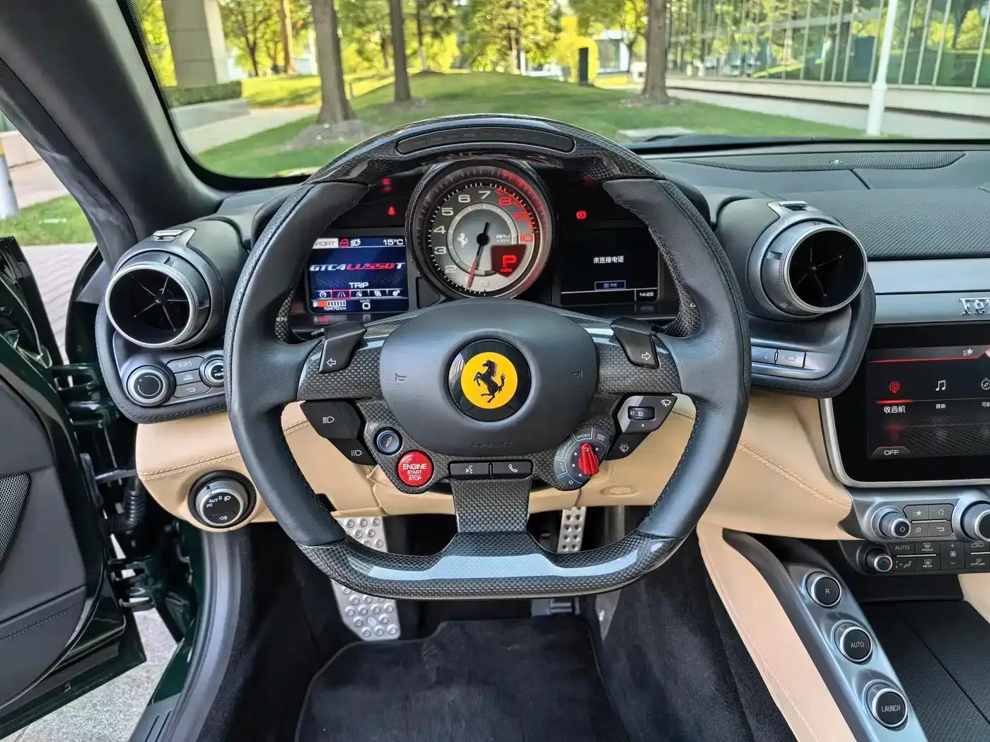 2017 GTC4Lusso 3.9T V8 — миниатюра 16