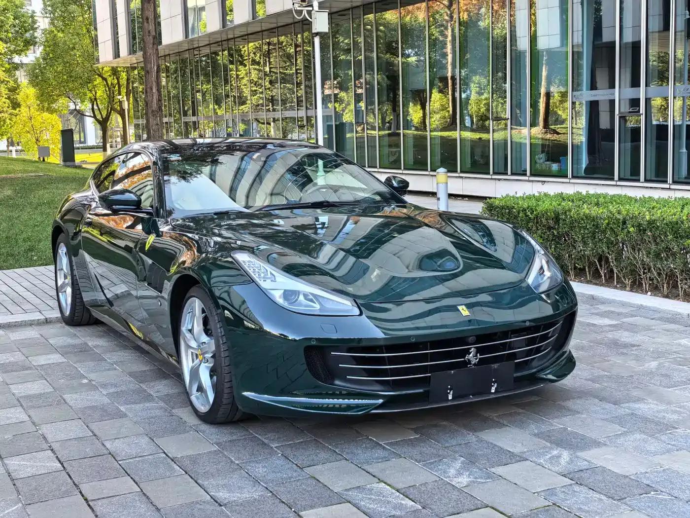 2017 GTC4Lusso 3.9T V8 — миниатюра 3